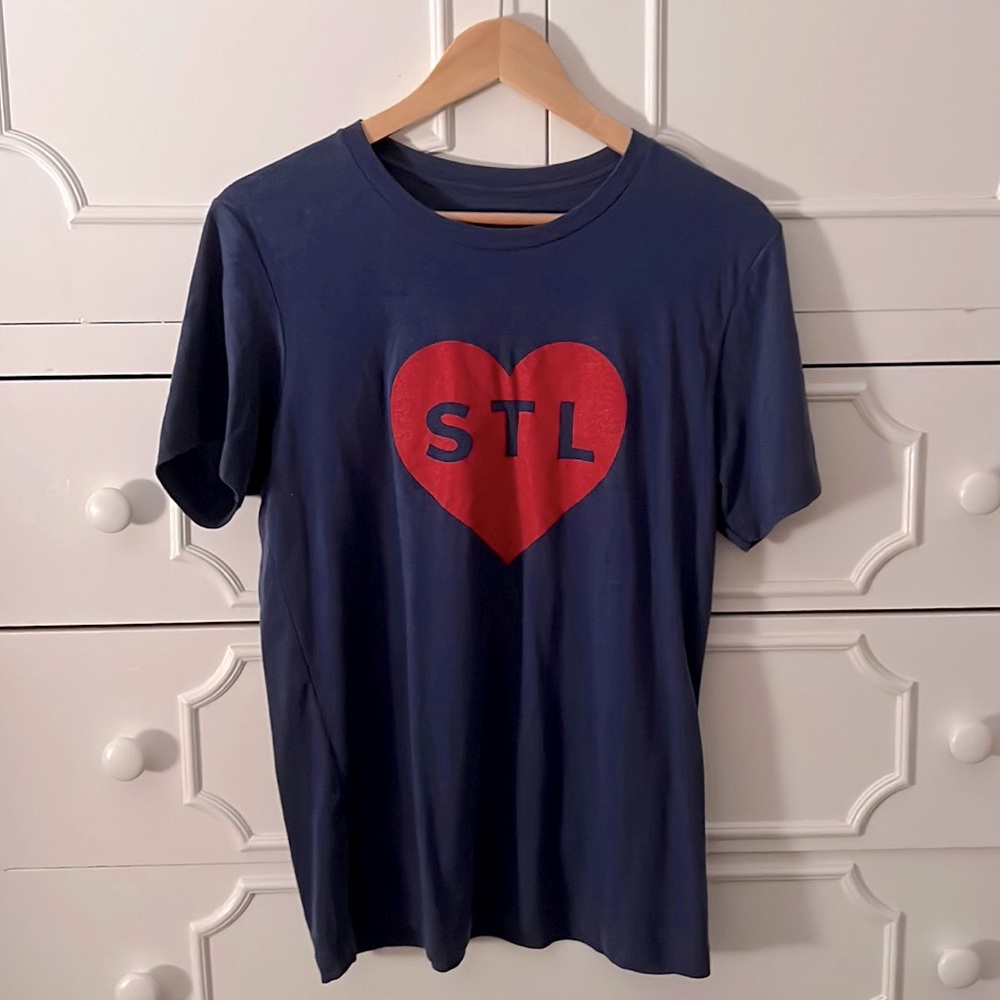 EUC Arch Apparel STL St. Louis Tee Size Medium